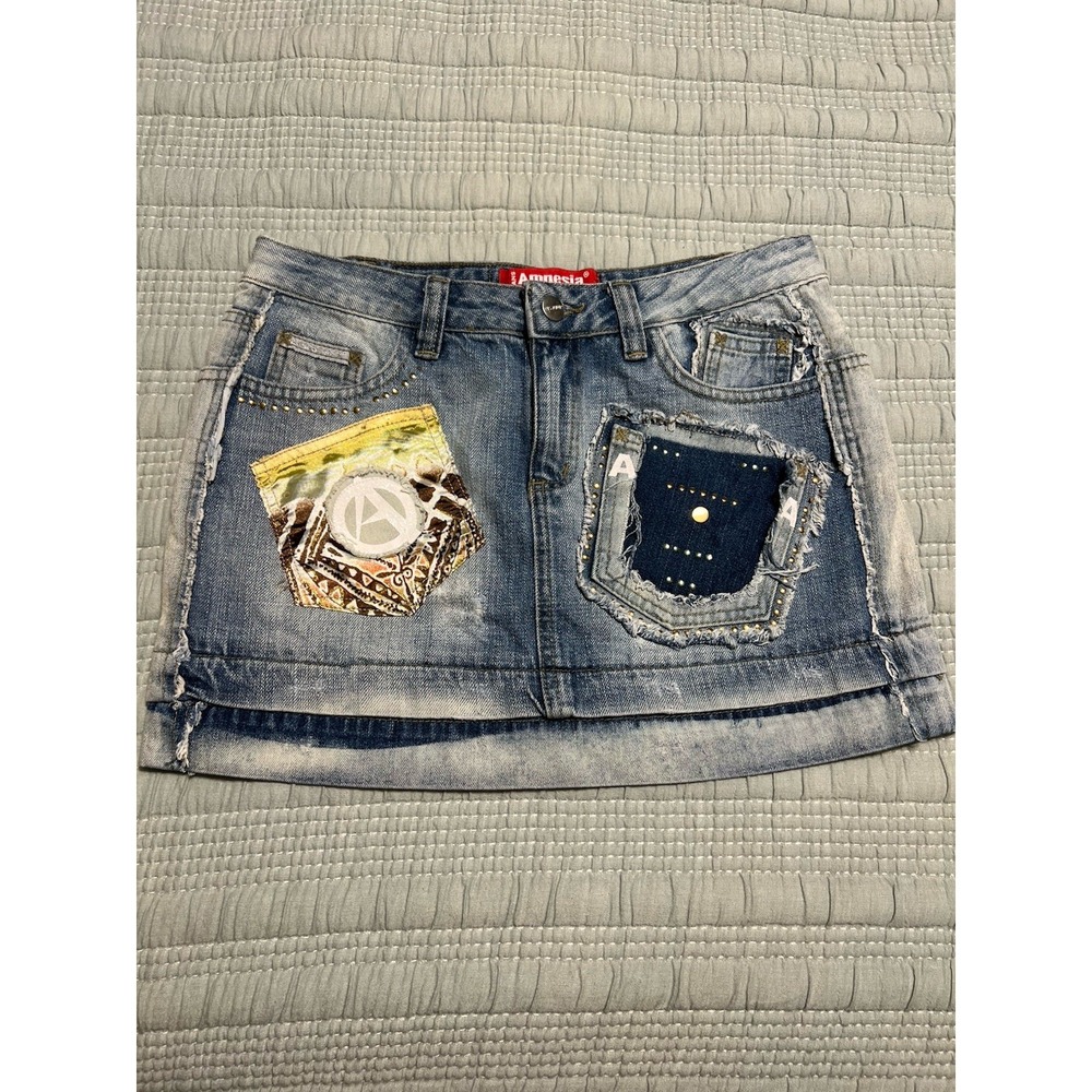 VTG Amnesia Original Jeans Mini Denim Skirt Patchwork Details Size M Y2K Grunge